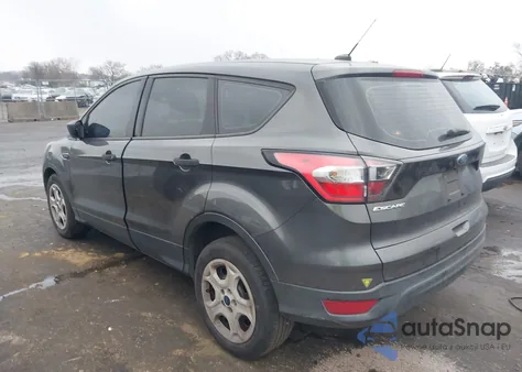 2017 Ford Escape S z USA, uszkodzony, nr VIN 1FMCU0F78HUB26094